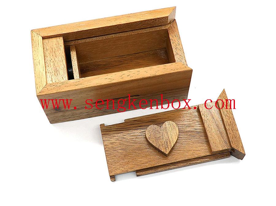 Small Delicate Storage Wooden Boxes With Pull The Lid 