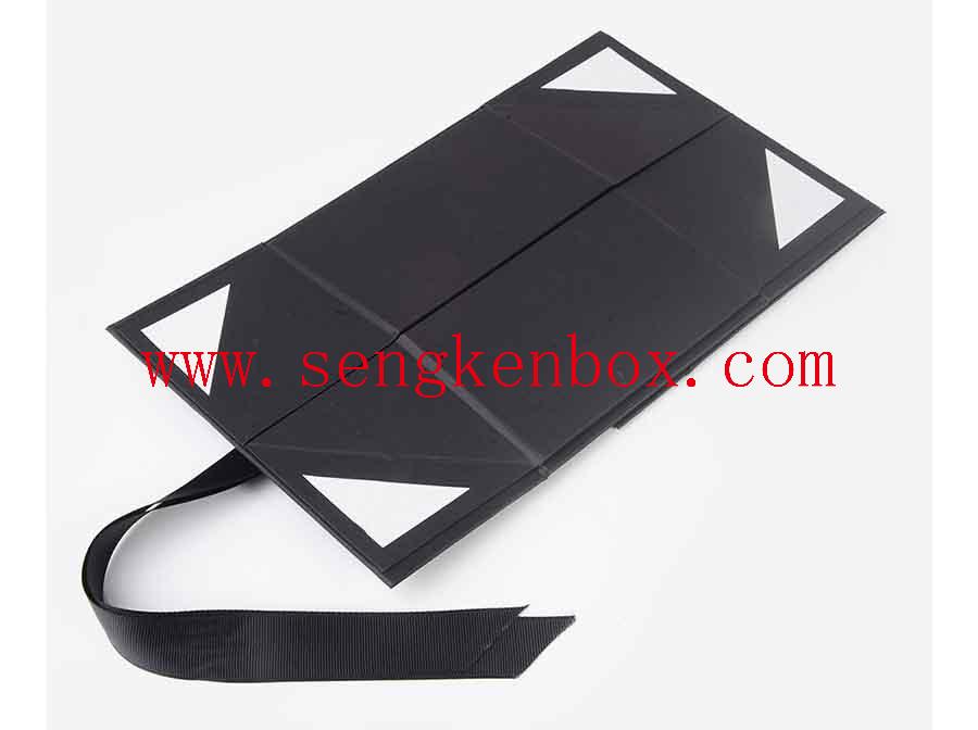 Caixa de presente de papel magnético preto