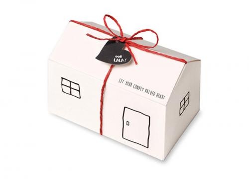 House Shaped Gift Paper Case