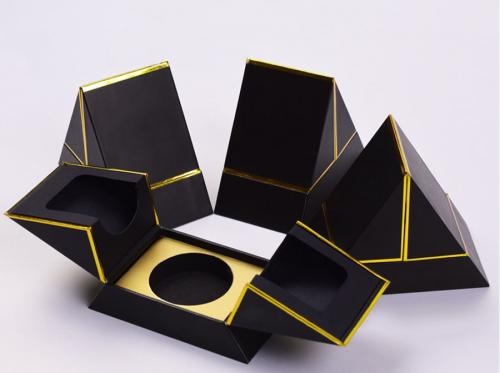 Triangular Feature Design Double Open Ring Box