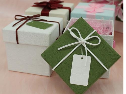 Repeated Use Small Contrast Color Gift Box