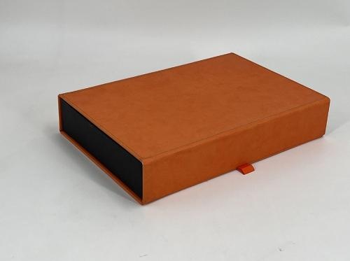 OEM e ODM High-end magnetic gift boxes para venda