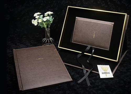 OEM e ODM Wholesale leather wedding album collection with ribbon gift box para venda