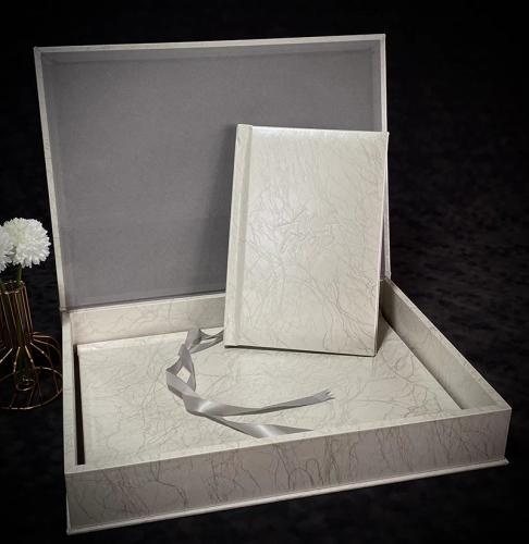 OEM e ODM Two wedding album with high-end gift box para venda
