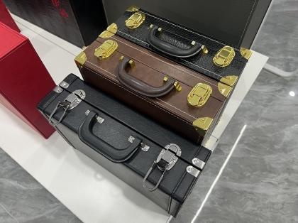 OEM e ODM Custom Leather Jewelry Box Hair Dryer Leather Box Leather Box para venda